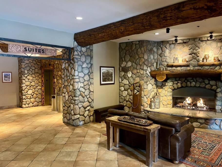Appartement Mt Cb Mountain Side With King Bed, Hot Tub, Pool & Kitchen! à Crested Butte Extérieur photo